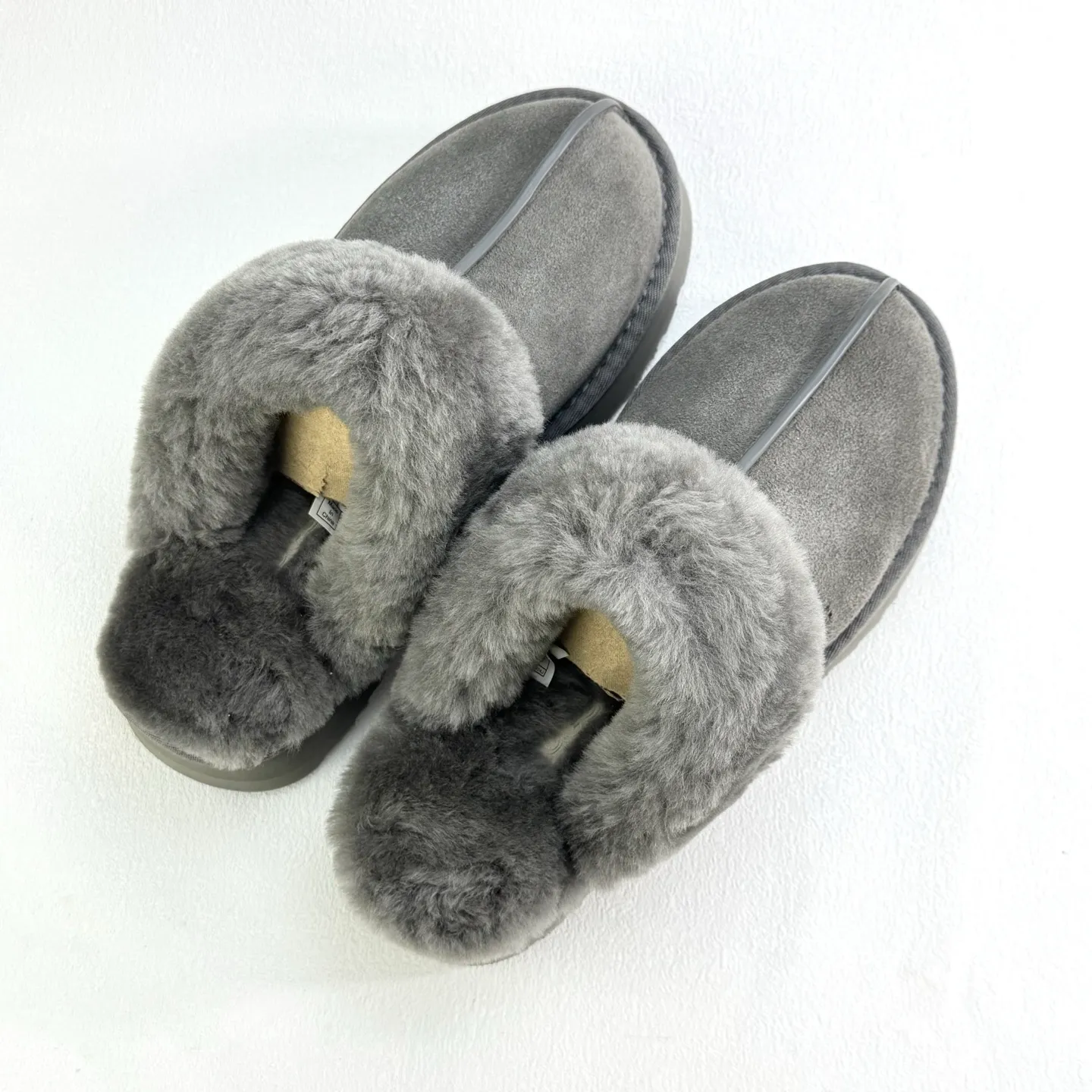 Self-pickup 💰400 2550 Thick-soled wool slippers (star slippers plus version) Comfortable toe-toe style, can be worn at home, wool slippers can be worn outside, cow split upper, Longfeng moccasin wool lining, original three-layer combination outsole, light and comfortable on the foot, only the top version, oil edge craftsmanship is exquisite! Color: maroon gray sand antelope brown black code number: 35-41